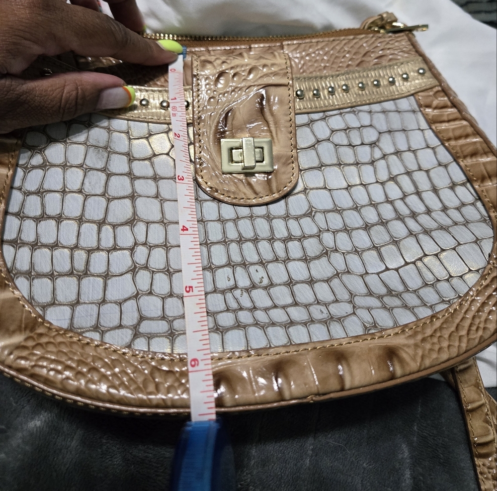 BRAHMIN**AUTHENTIC*** CYNTHIA STYLE PURSE, CROCODILE, CREAM/TAN, - Picture 9 of 12
